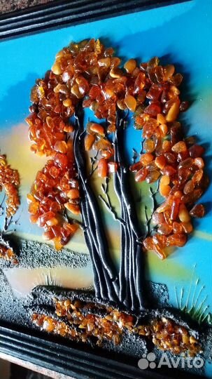 Настенное панно. Янтарная крошка