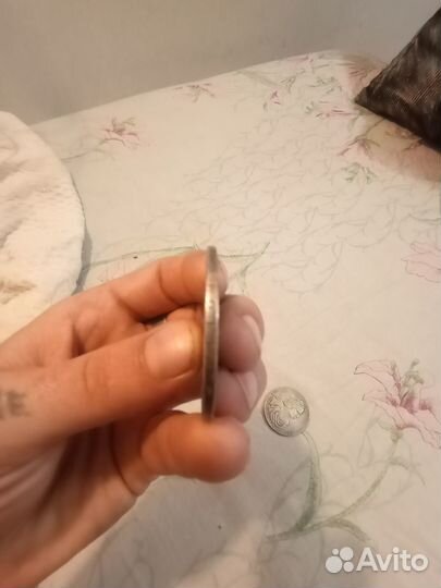 Продам монеты