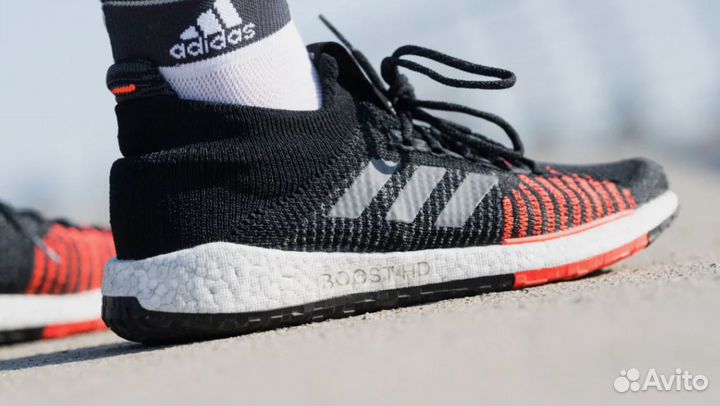 Кроссовки Adidas Pulseboost HD, 43RU 285JP