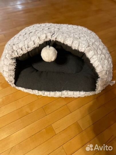 Домик лежанка для кошки и собаки