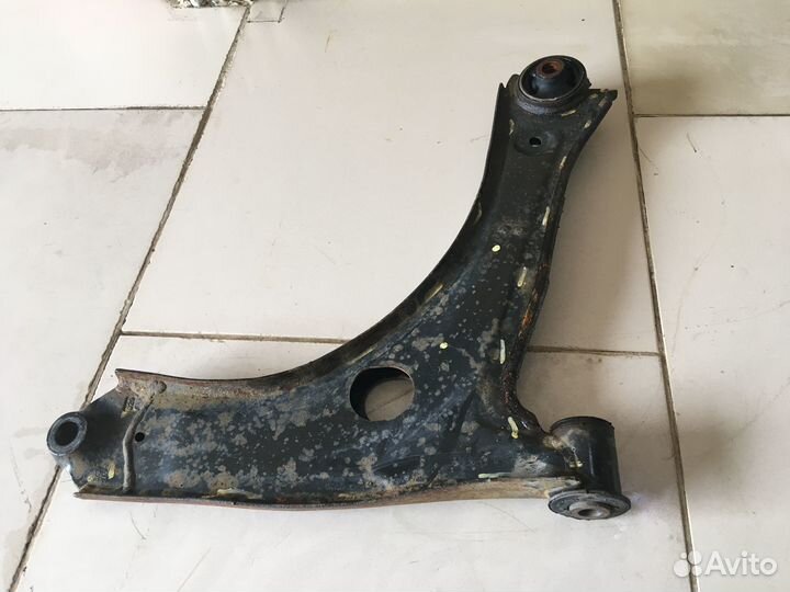 Рычаг передний левый пра Ford Transit 2014-2023год