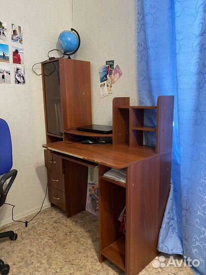 Компьютерный стол