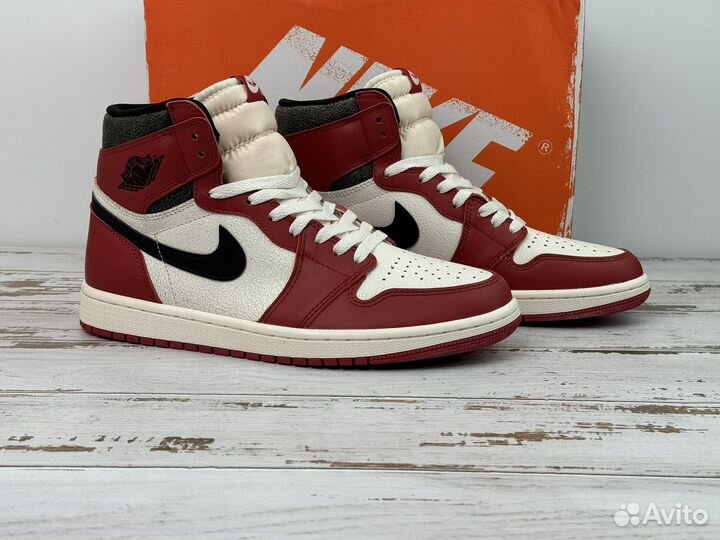 Кроссовки Air Jordan 1 Retro High OG Chicago