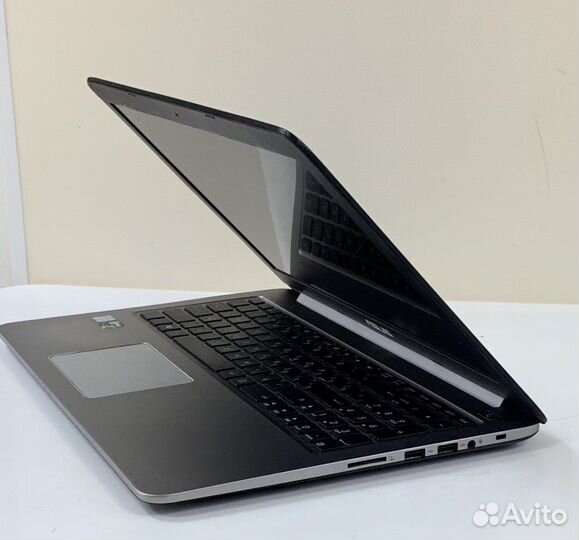 Игровой ноутбук asus на Core i5/GTX950m/8,0GB