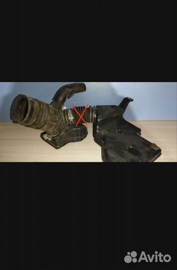 Резонатор воздушного фильтра Lexus RX 400h