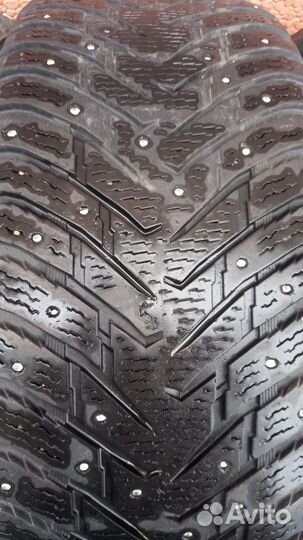 Nokian Tyres Hakkapeliitta 8 SUV 265/65 R17