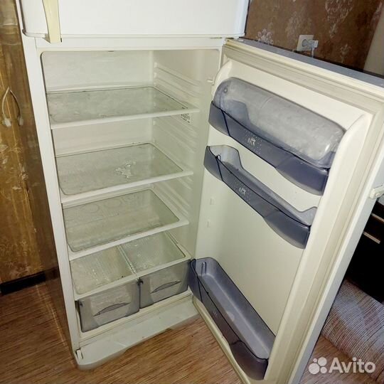 Холодильник бирюса бу