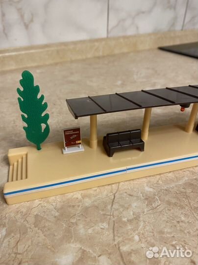 Платформа перрон для жел.Дороги