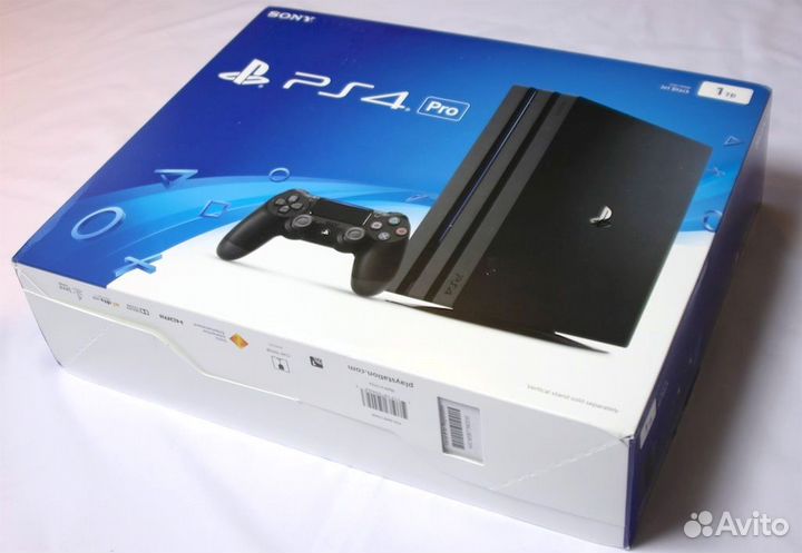 PlayStation 4 Pro 1TB + игра Fifa 21