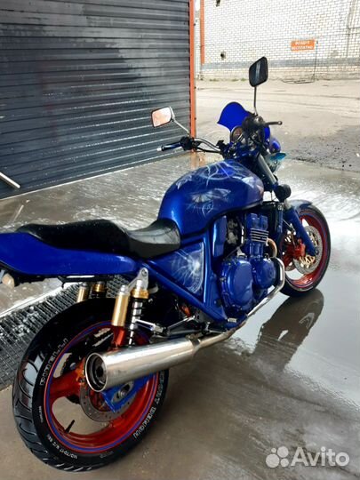 Honda CB400 SF