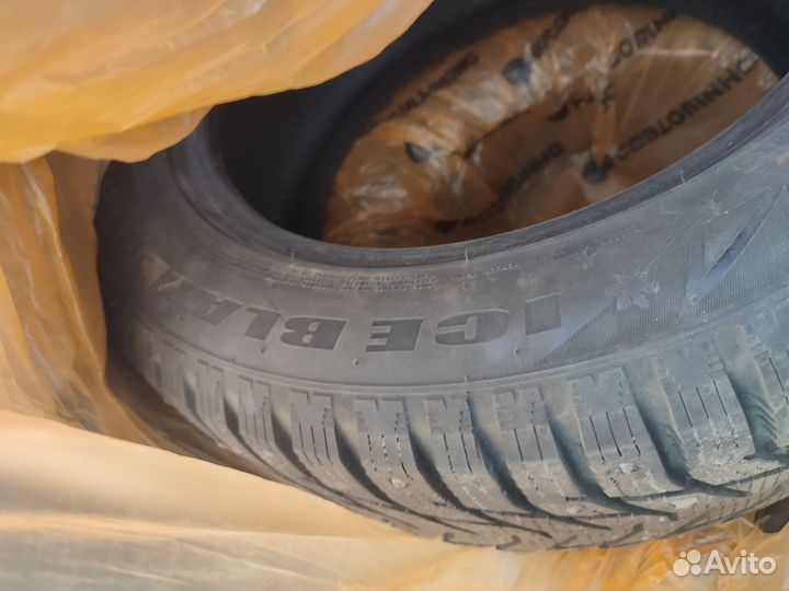 Sailun Ice Blazer Alpine 215/9 R16