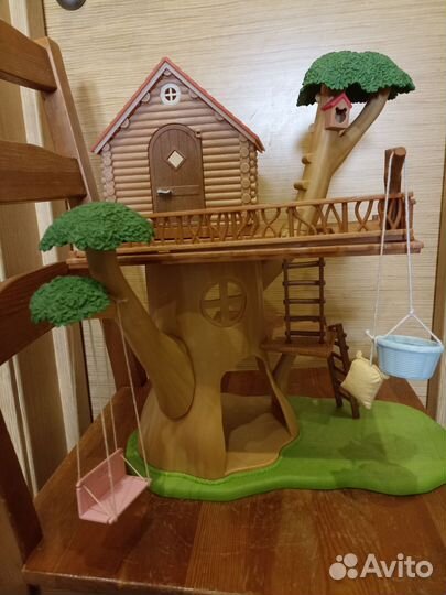 Sylvanian Families Дом на дереве Бронь