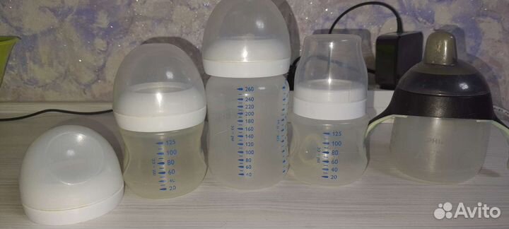 Бутылочки, поильники Avent цена за все