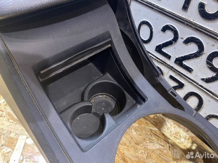 Центральная консоль Ssangyong Actyon Sports