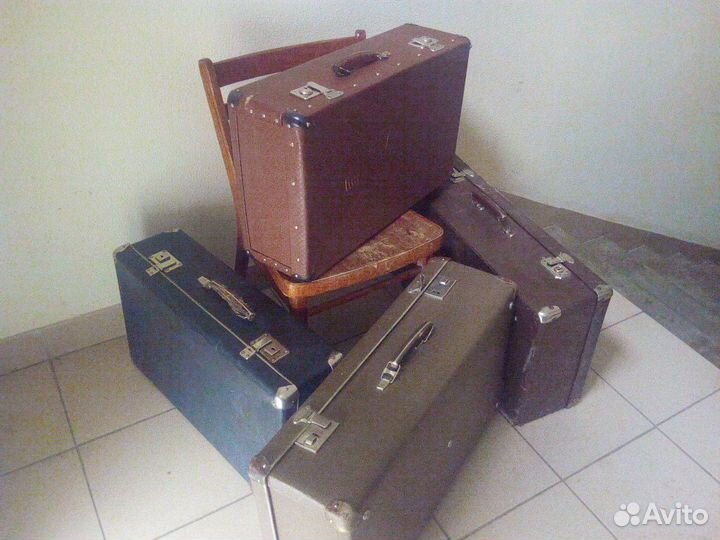 Чемоданы