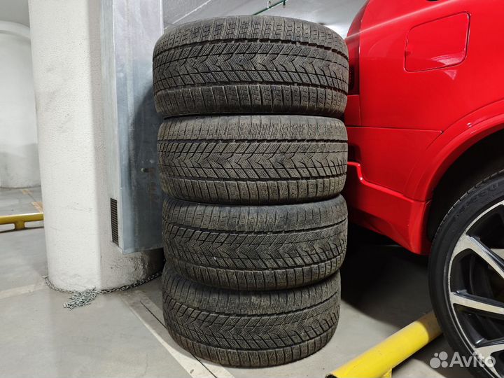 Arivo Winmaster ProX ARW5 275/40 R20 106H