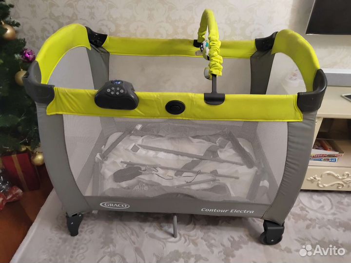 Детская кровать (манеж) Graco Contour Electra