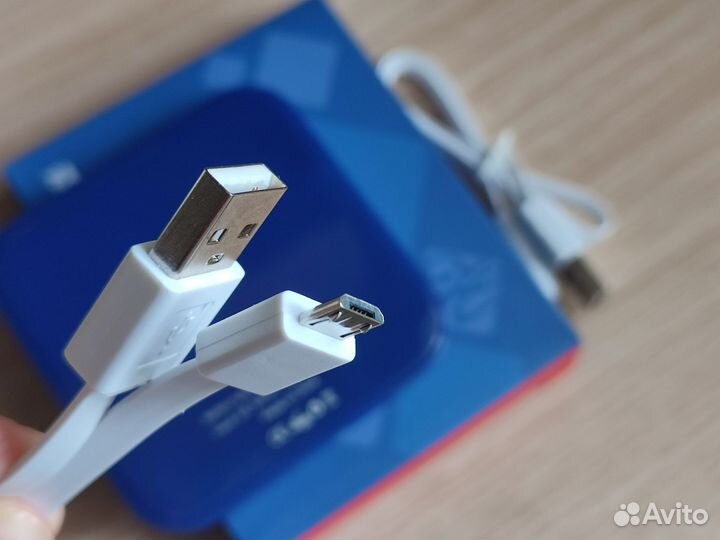 Портативное зарядное устройство Power bank