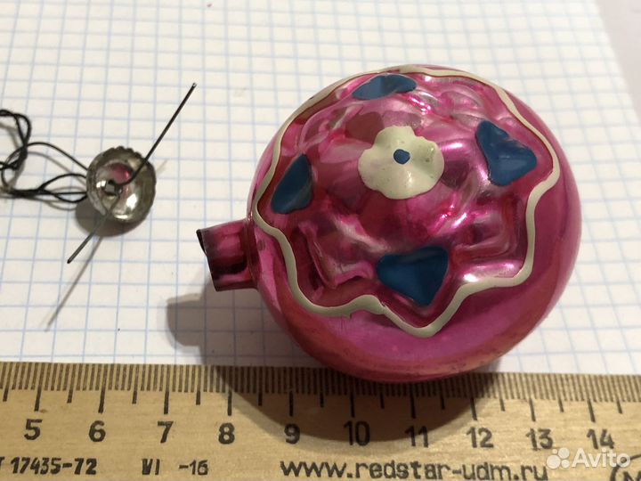 Новогодняя елочная игрушка шар времен СССР