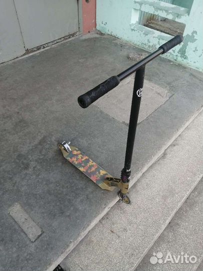 Трюковой самокат