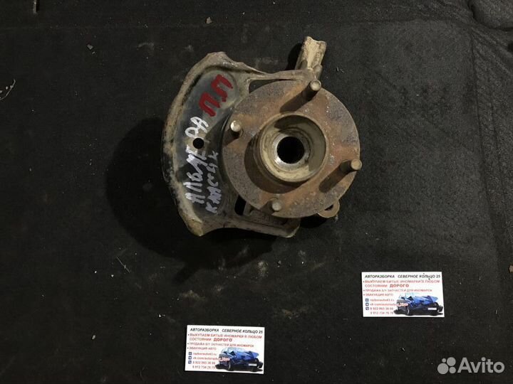 Кулак поворотный правый Ниссан Альмера Классик