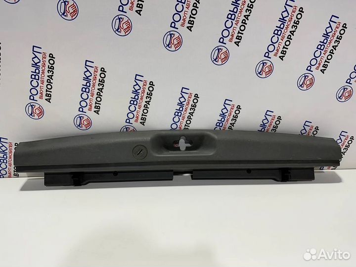 Накладка задней панели Hyundai Santa Fe