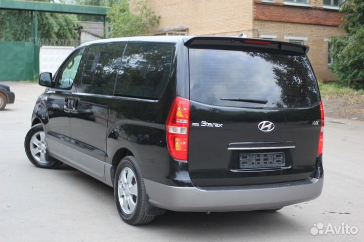 Hyundai Grand Starex 2.5 AT, 2015, 151 000 км