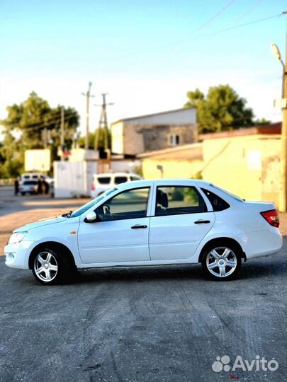 LADA Granta 1.6 AT, 2012, 162 500 км