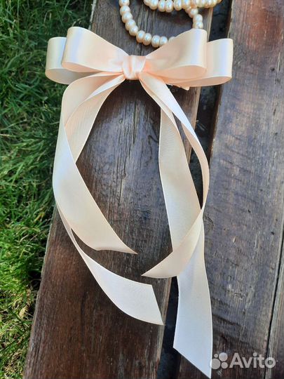 Атласный бант на заколке автомат