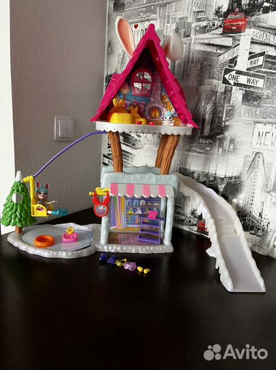 Домик enchantimals Снежная долина в горах