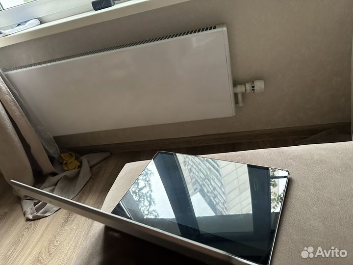 Ноутбук lenovo