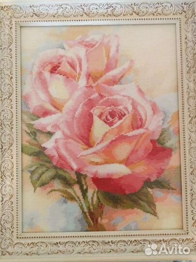 Картина вышитая, интерьерная