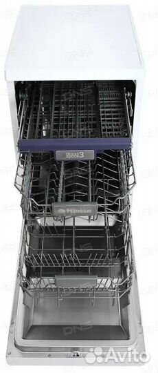 Умная и трудолюбивая посудомойка