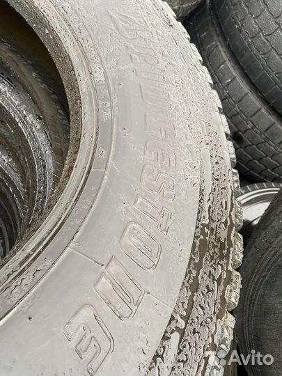 Грузовые шины б/у Bridgestone 295/80/R22.5