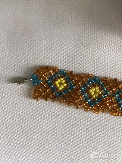 Браслет из бисера на руку ручная работа фенечка