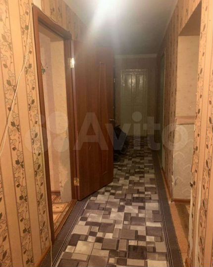 Комната 10 м² в 3-к., 1/2 эт.