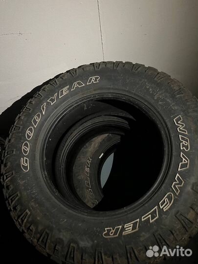 Goodyear Wrangler AT Adventure 275/75 R18