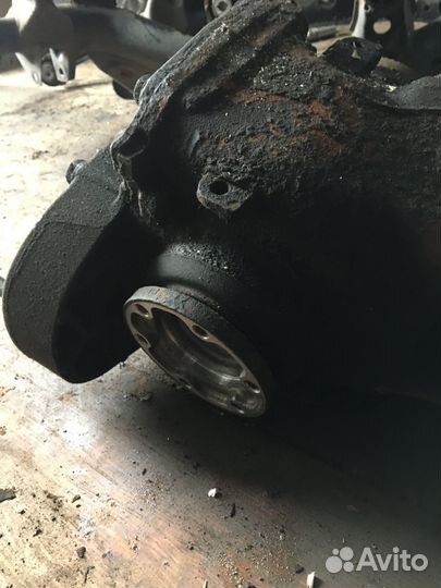 Редуктор заднего моста бмв Е87 МКПП 2010