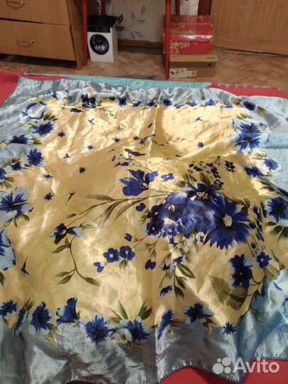 Шарфики, платки, парео