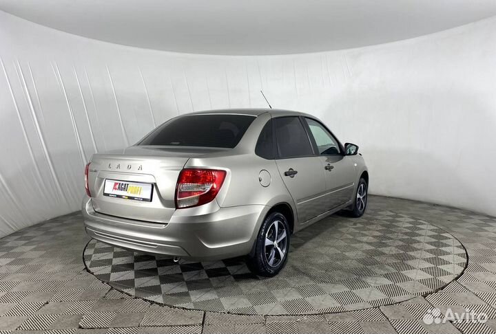 LADA Granta 1.6 МТ, 2019, 31 000 км