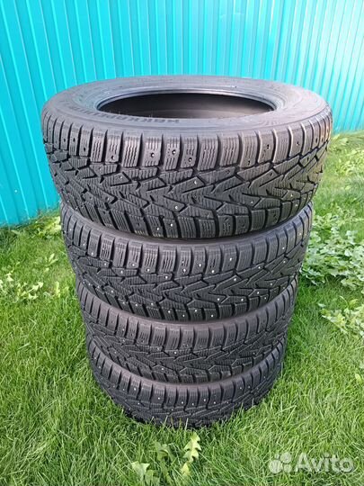 Nokian Tyres Hakkapeliitta 7 205/60 R16 96T