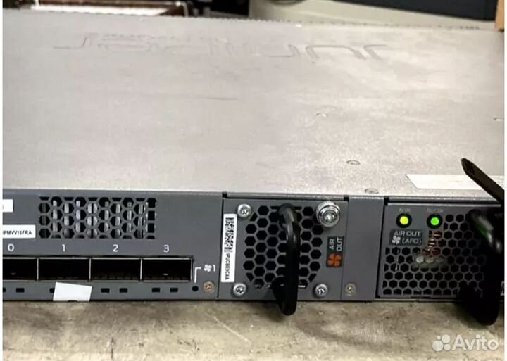 Коммутатор juniper EX4300-48T