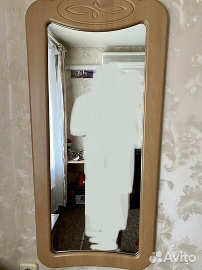 Трюмо, трельяж, туалетный столик с зеркалом