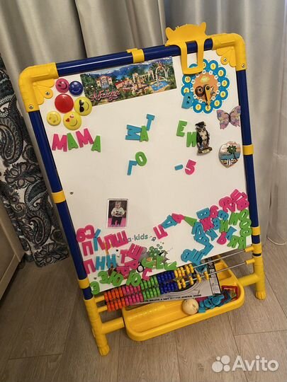 Магнитная доска напольная детская