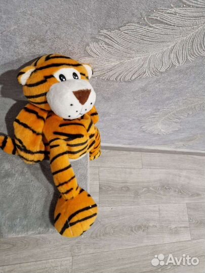 Мягкая игрушка тигренок
