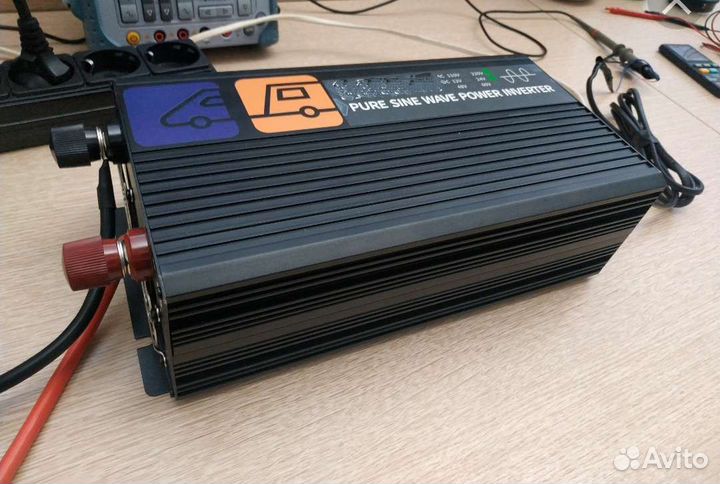 Инвертор 12-220v 2600w