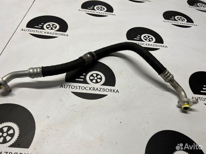 Патрубок кондиционера Volvo Xc90 B4204T26 2018