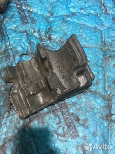 Демпфер Toyota Land Cruiser 200 4.5 2012