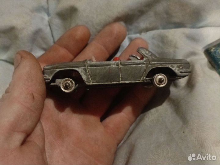 Модель автомобиля