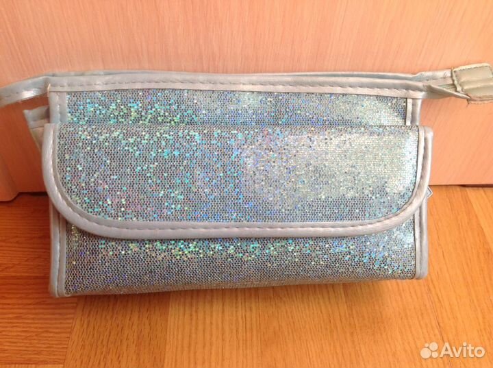 Сумка косметичка для девочки на молнии с зеркалом